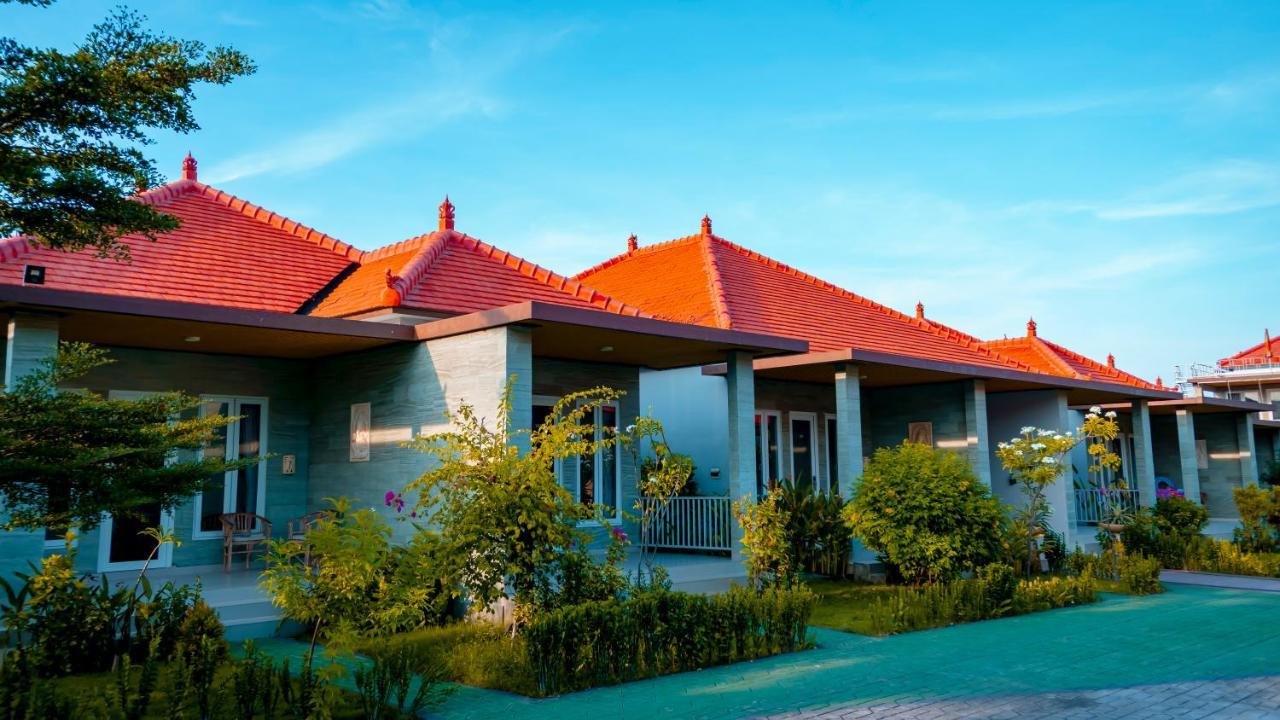 Seamount Hotel Amed Экстерьер фото